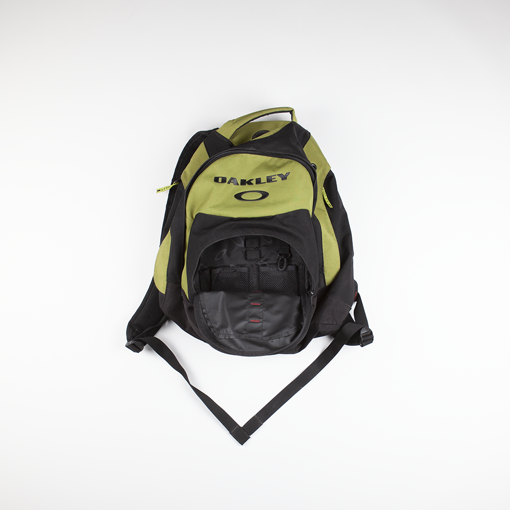 2000 Oakley backpack