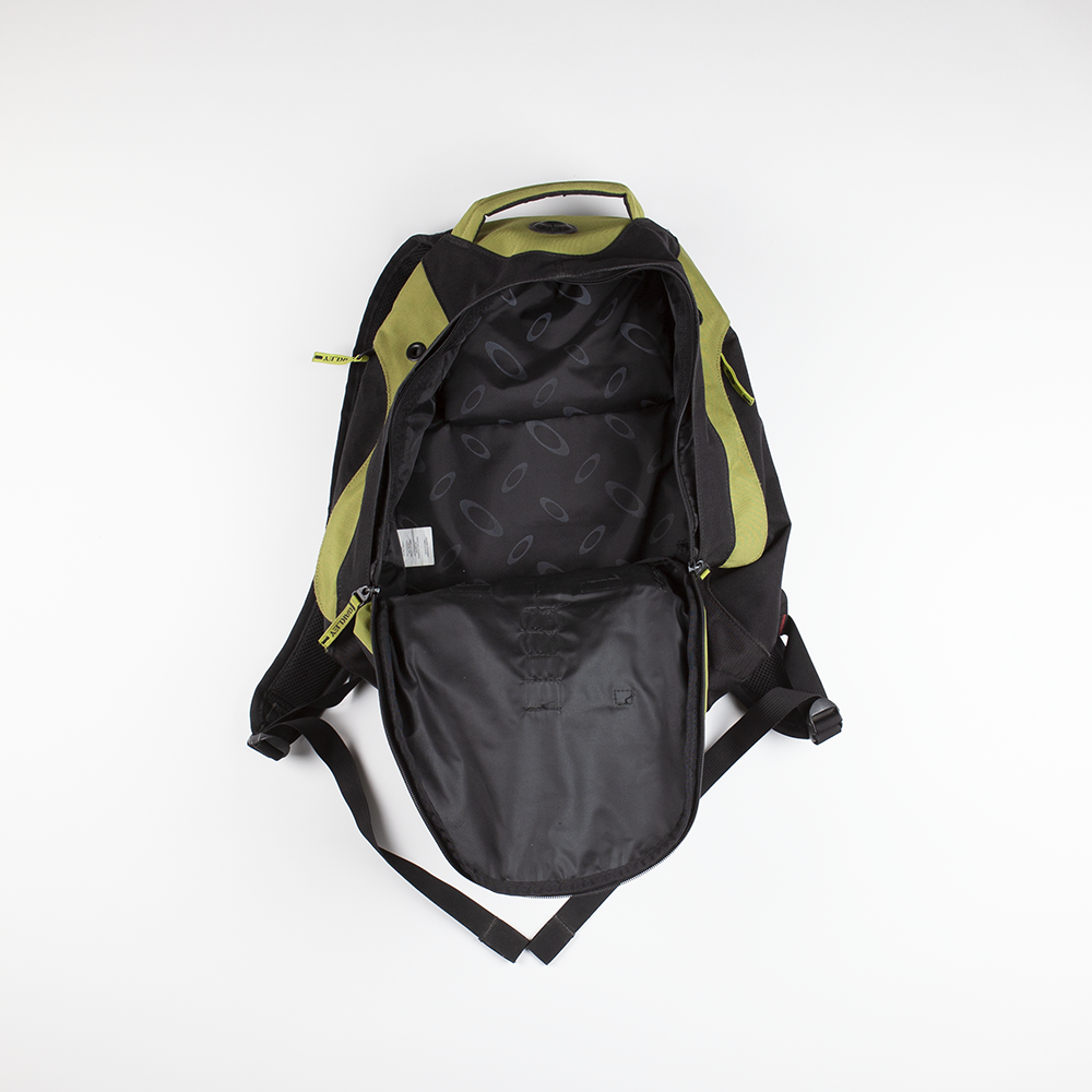 2000 Oakley backpack