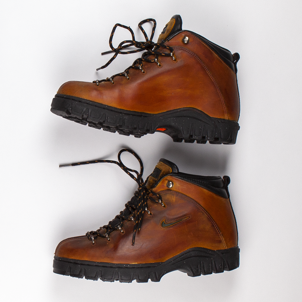 Nike ACG boots