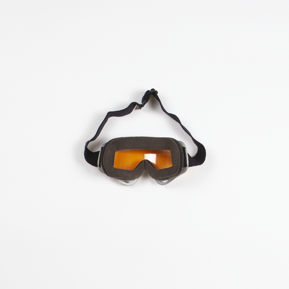 2000 Oakley o-frame snow goggles