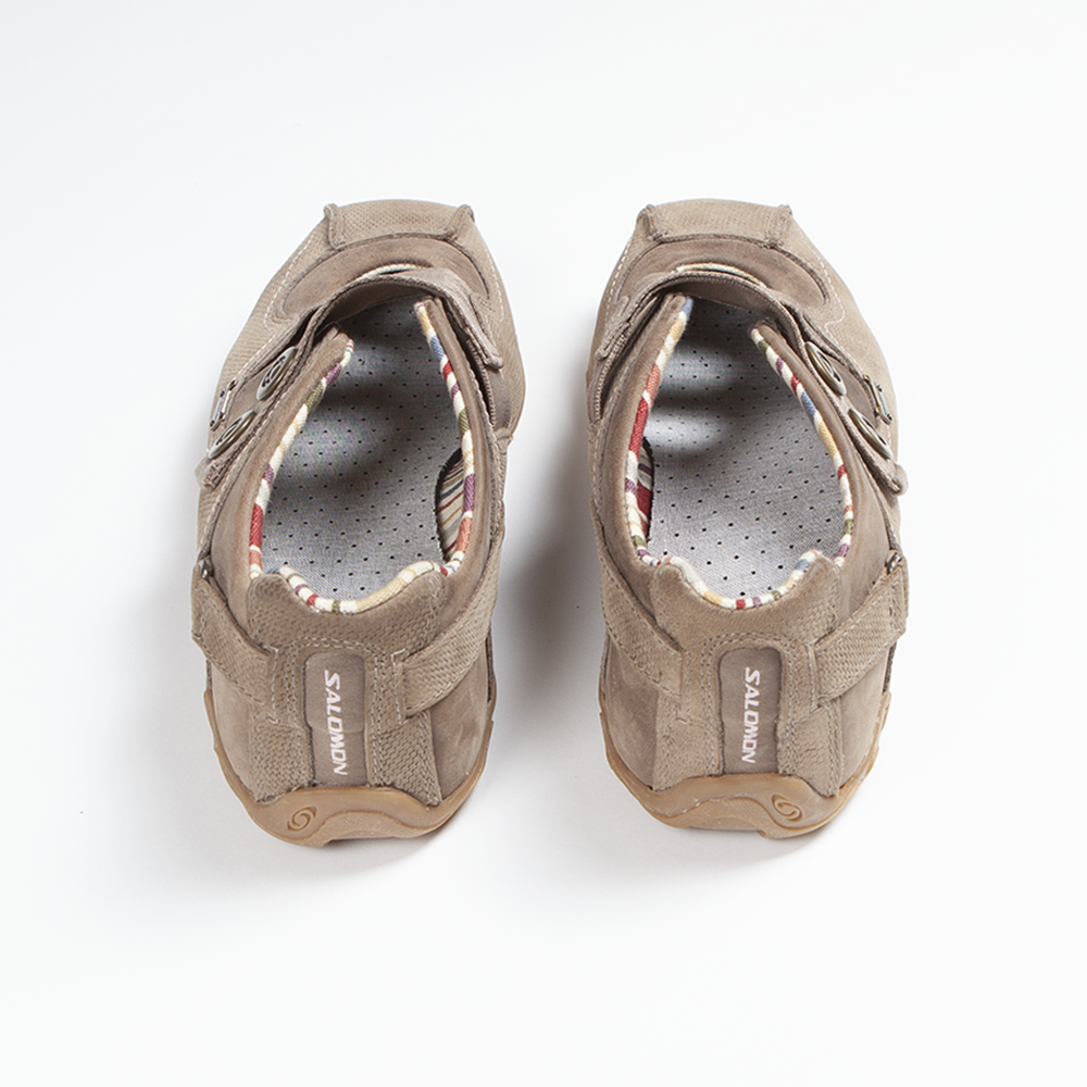 2010's Women's Salomon lily fly leather sandals