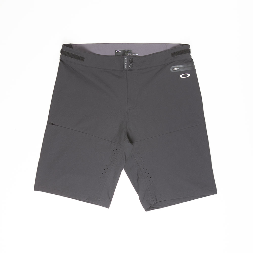 2020's Oakley MTB shorts