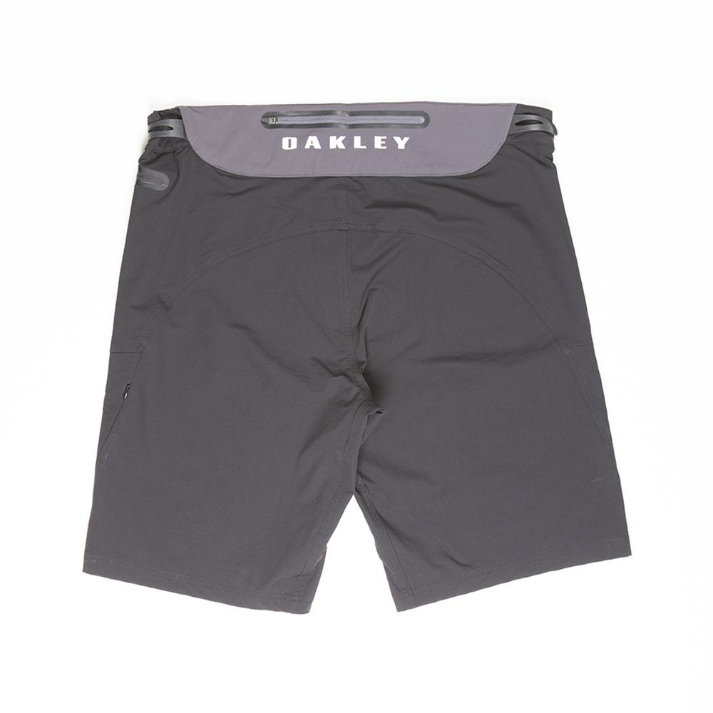 2020's Oakley MTB shorts