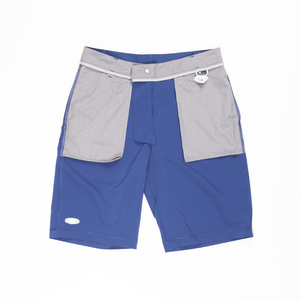 2010's Oakley sanders golf shorts